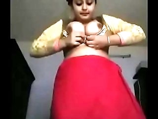 plz give me some more videos of this hot bhabhi